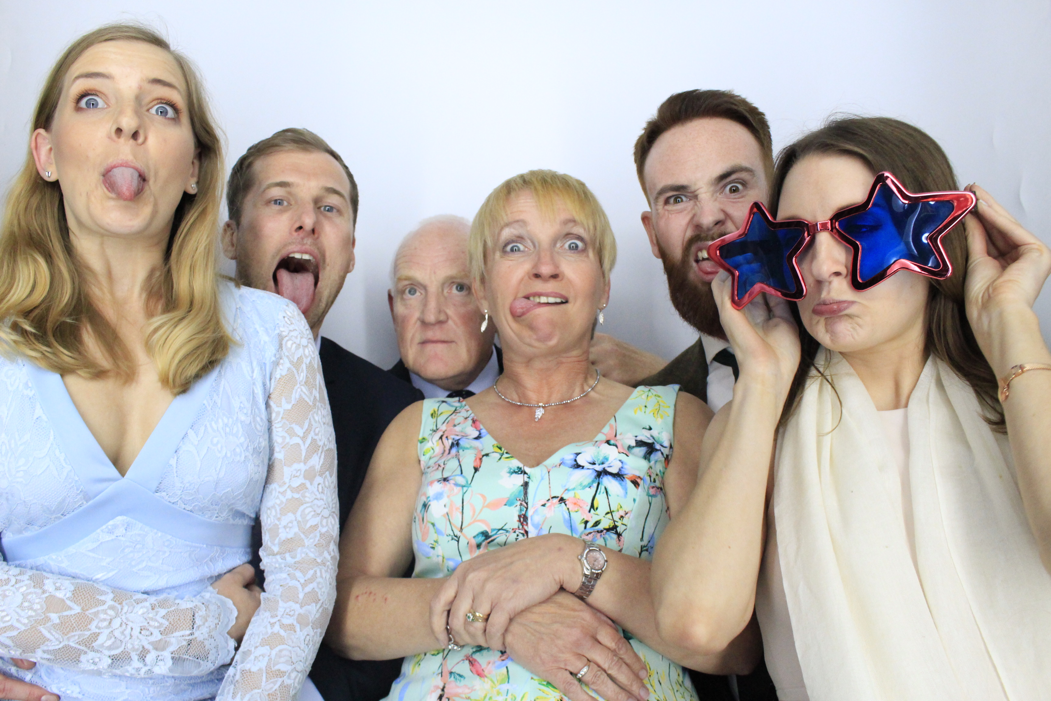 Andy and Emma's Wedding | View more photos from the event at gallery.myphotoboothexperience.co.uk/u/MyPhotoBoothExperienceLtd/Andy-and-Emmas-Wedding